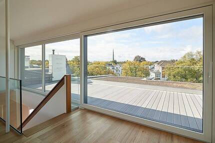 +++NEU+++ Stilvoll modernisierte 5-Zimmer-Maisonette am Leinpfadkanal – Exklusives Wohnen mit Dachterrasse & Staffelgeschoss - Hamburg Winterhude