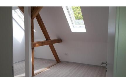 2-Zimmer Dachgeschosswohnung in zentraler Innenstadtlage - Coburg