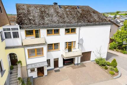 Solides Einfamilienhaus mit modernisierter Haustechnik in Großmaischeid!