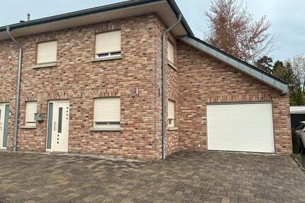 Doppelhaushälfte in Emmerich Elten 4 Zimmer - Emmerich am Rhein