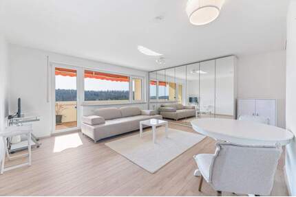 ++ Helles und Modernes Penthouse mit Weitsicht ins Grüne ++ - Stuttgart / Hoffeld