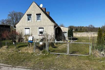 Haus zum Kaufen in Gardelegen OT Weteritz 69.000,00 € 139 m²