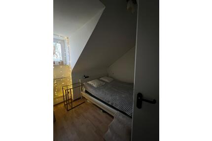DG Wohnung im 4 Stock. BITTE RiCHTIG LESEN!! - Fulda Aschenberg