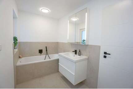 Haus zum Kaufen in Fürth 649.000,00 € 118.26 m²