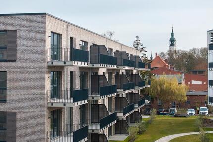 Familienfreundliche 4 Zimmerwohnung mit Balkon in Celle- Wentzel Dr.