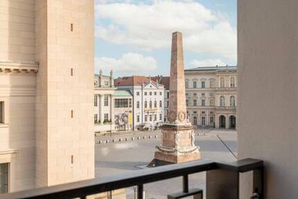 Palais Blanche - Beeindruckende Symbiose aus Eleganz und Komfort direkt am Alten Markt - Beletage - Potsdam Nördliche Innenstadt