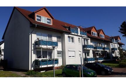 3 Raum Wohnung, ruhige Wohnanlage mit Balkon - Wolmirstedt