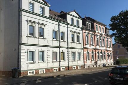 3-Raum Wohnung mit Einbauküche - 390,00&nbsp;EUR Kaltmiete, ca.&nbsp; 65,00&nbsp;m&sup2; in Döbeln (PLZ: 04720)