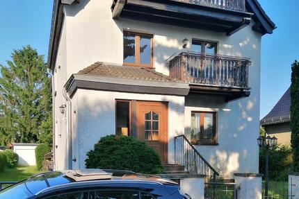 Wohnen fast am See in Markkleeberg - 6-Zimmer Maisonettewohnung