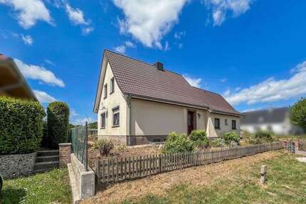 Haus zum Kaufen in Kesdorf 185.000,00 € 92 m²