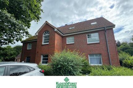 Schöne 3 Zimmerwohnung mit Balkon und Stellplatz - Itzehoe