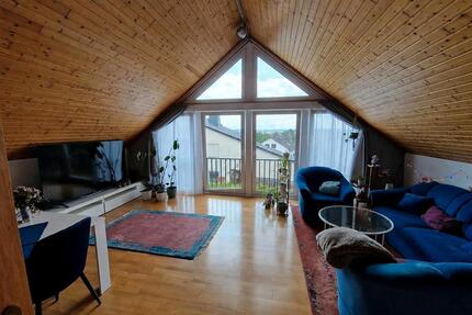 Helle 2-ZKB 60qm Wohnung in Kirchhain mit Panoramablick