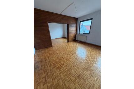 Renovierungsbedürftige 3,5 Zimmer Wohnung in Langelsheim