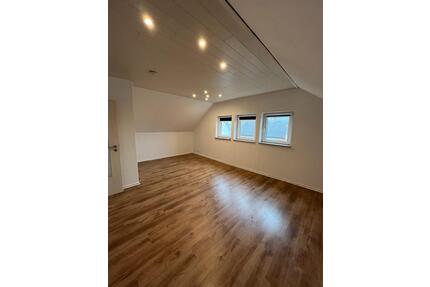 Stadtnahe, renovierte 3-Zimmer-Wohnung mit Küche und Stellplatz - Münster Münster-Südost