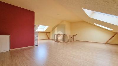 ELEGANTES ZUHAUSE VOLLER LICHT - 1.109,00&nbsp;EUR &nbsp;pro&nbsp; Monat Kaltmiete, ca.&nbsp; 125,00&nbsp;m&sup2;&nbsp;Wohnfl&auml;che in Bremen (PLZ: 28325)