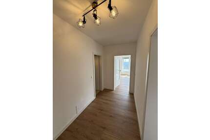 Wohnung zum Kaufen in Siegen 184.000,00 € 72 m²