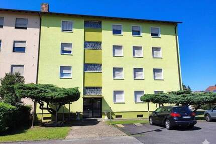 Gepflegtes 8-Familienhaus in Gochsheim - provisionsfrei, aufgeteilt, mit Ausbaupotenzial