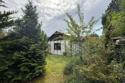 Grundstück zu verkaufen in Hohen Neuendorf 260.000,00 € 915 m²