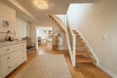 WOHNTRÄUME WERDEN WAHR - 530.000,00&nbsp;EUR Kaufpreis, ca.&nbsp; 163,00&nbsp;m&sup2;&nbsp;Wohnfl&auml;che in Rosdorf (PLZ: 37124)