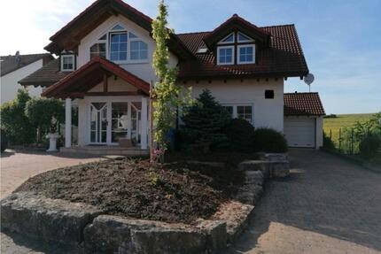 Zweifamilienhaus freistehend - 640.000,00&nbsp;EUR Kaufpreis, ca.&nbsp; 207,00&nbsp;m&sup2; in Bad Rappenau (PLZ: 74906)