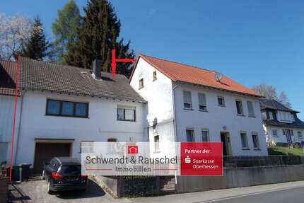 Haus zum Kaufen in Büdingen 299.000,00 € 214 m²