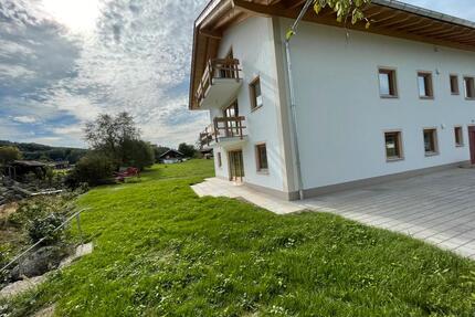 Neubau 5-Zimmer Wohnung im 1. Stock mit Balkon, Erstbezug - Waging am See Fisching