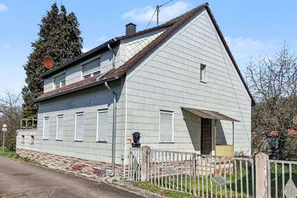 Haus zum Kaufen in Becherbach bei Kirn 120.000,00 € 140 m²