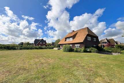 Wohnung zum Kaufen in Nieblum (auf Föhr) 690.000,00 € 95 m²