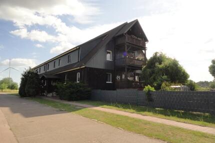 Große 2-Raumwohnung in Pinnow - 500,00&nbsp;EUR Kaltmiete, ca.&nbsp; 68,00&nbsp;m&sup2; in Angermünde (PLZ: 16278)