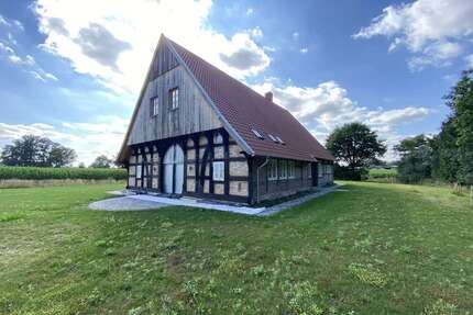 Haus zum Mieten in Rietberg 2.400,00 € 200 m²