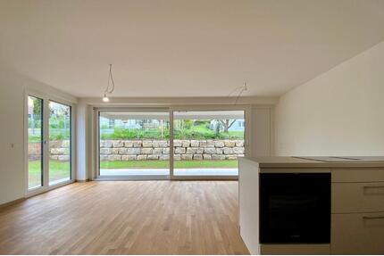 Moderne 2 -Zimmer-Neubauwohnung inkl. EBK und Süd-Terrasse mit Grünstreifen - Ludwigsburg Oßweil