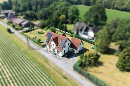Haus zum Kaufen in Bielefeld 642.300,00 € 261.92 m²