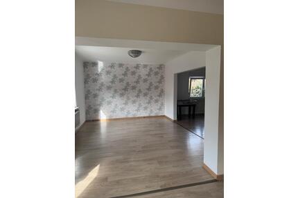 Luxus-Maisonette mit 7 Zimmern, Garten & Wohlfühlgarantie - Lebach