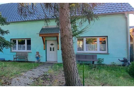 Wohnhaus mit Nebengelass und ca. 746 m² Grundstück - Nuthe-Urstromtal