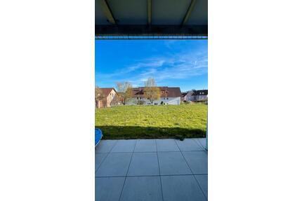 Moderne 3-Zimmer Wohnung mit großer Terrasse, EBK & 2 Stellplätze - Hardheim