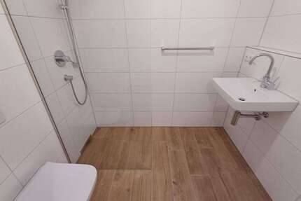Wohnung zum Mieten in München 761,00 € 31.33 m²