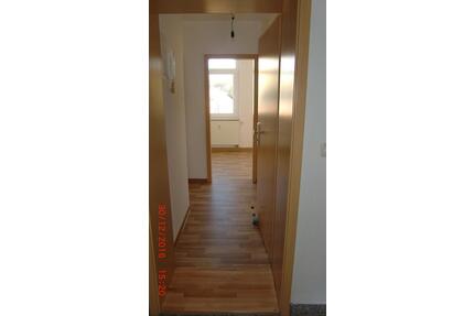 Preiswerte 2 Raum Wohnung ab 01.06.2026 zu vermieten - Ehrenfriedersdorf