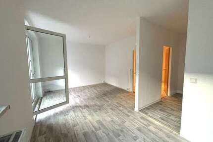 Wohnung zum Mieten in Zwickau 325,00 € 50 m²