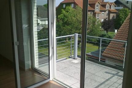 Helle 3 Zimmer Dachgeschosswohnung in GT-Spexard mit Südbalkon - Gütersloh Isselhorst