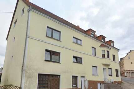 Haus zum Kaufen in Schiffweiler 698.000,00 € 450 m²