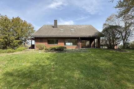 Haus zum Mieten in Söhlde 1.650,00 € 250 m²