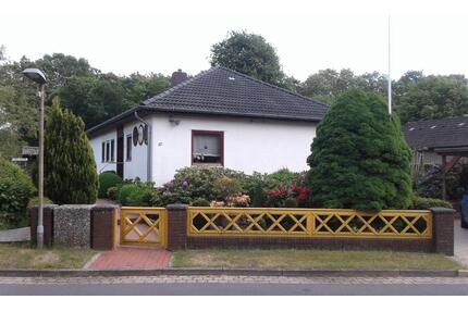 Attraktiver Bungalow mit neuer Heiztechnik, großem Grundstück & v - Dörverden
