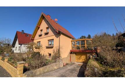 Gepflegtes Einfamilienhaus in begehrter Wohnlage von Themar.