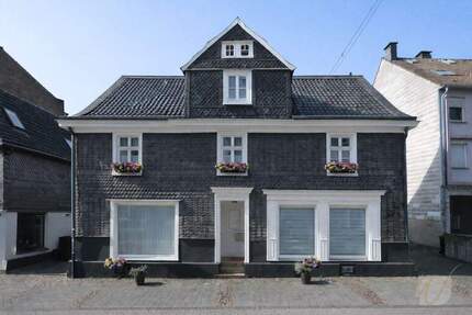 Idyllisches Fachwerkhaus in Solingen-Wald - Denkmal & kleinem Garten - Solingen / Wald