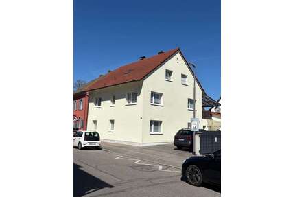 Haus zum Kaufen in Weil am Rhein - Altweil 648.000,00 € 220 m²