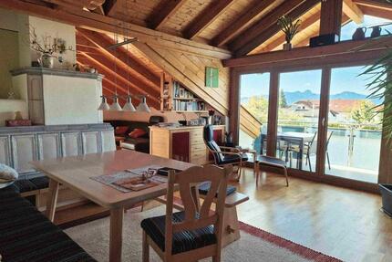 Bergblick-Dachgeschosswohnung 5 Zimmer 128m² - ohne Provision - Großkarolinenfeld