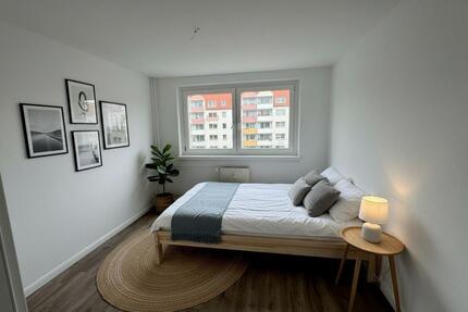Helle 2-Zimmer-Wohnung mit Balkon im 2. Stock in Bernburg (Saale)