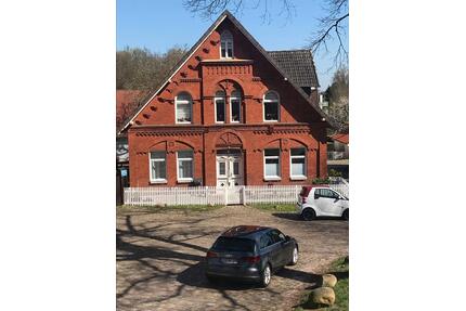 Exklusiv sanierte 4-Zimmer-Wohnung + Dachgeschoss ausgebaut mit G - Buxtehude