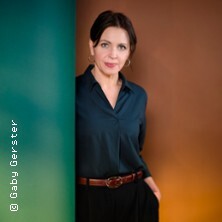 Live an der Theaterbar - Jarka Kubsova 