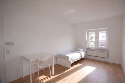 Wohnung zum Mieten in Frankfurt 2.000,00 € 65 m²